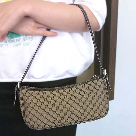 Celine(������) ������ �Ŀ�ġ ����� �̹���4 - ���̺��� �߰���ǰ