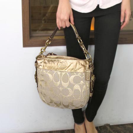 Coach(��ġ) �ñ׳��� ��� ��Ż�� ��Ƽġ ����� [�б�������] �̹���5 - ���̺��� �߰���ǰ