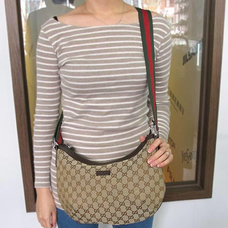 Gucci(����) 181092 ��� �ڰ��� ȣ�� ����� ũ�ν��� [��������] �̹���5 - ���̺��� �߰���ǰ