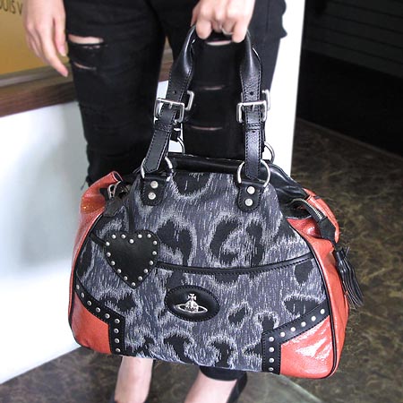 Vivienne_Westwood (���ȿ���Ʈ���) 2706V ��Ʈ�� �̹���5 - ���̺��� �߰���ǰ