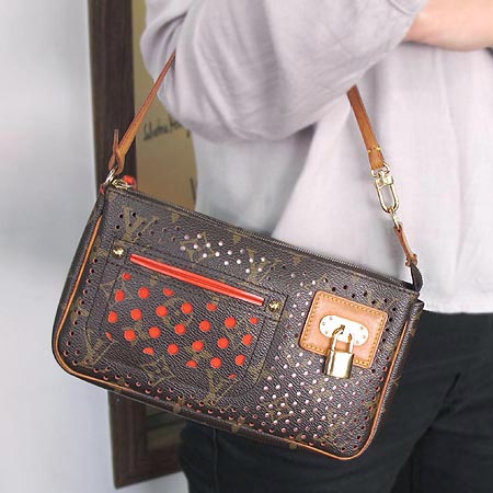 Louis Vuitton(���̺���) M95185 ���׷� ����Ʈ �Ǽ��縮 ���� ������ �Ŀ�ġ �� [�б�������] �̹���5 - ���̺��� �߰���ǰ