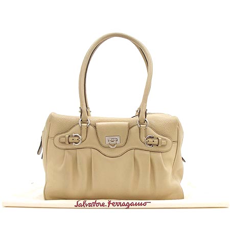 Ferragamo(��󰡸�) 21 6880 ���� ��ġ�� ����� �̹���2 - ���̺��� �߰���ǰ