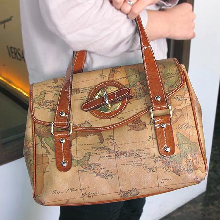 ALVIERO MARTINI (�˺񿡷� ����Ƽ��) ��Ʈ�� �̹���5 - ���̺��� �߰���ǰ