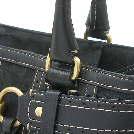 Coach(��ġ) �ñ׳�ó �ڰ��� ���� ��Ż ��� ��Ʈ�� �̹���4 - ���̺��� �߰���ǰ