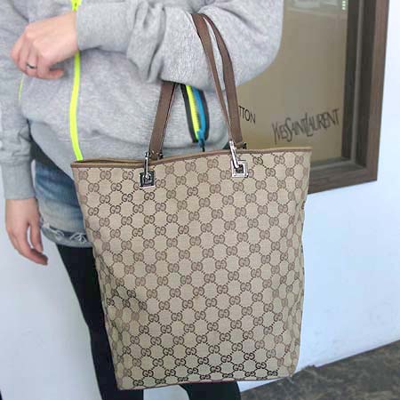 Gucci(����) 31243 GG�ΰ� �𰡵� �ٰ� ����� �̹���5 - ���̺��� �߰���ǰ