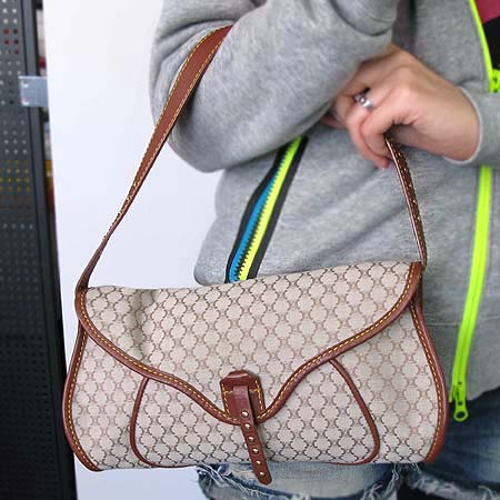 Celine(������) ������ �ڰ��� ����� �̹���5 - ���̺��� �߰���ǰ