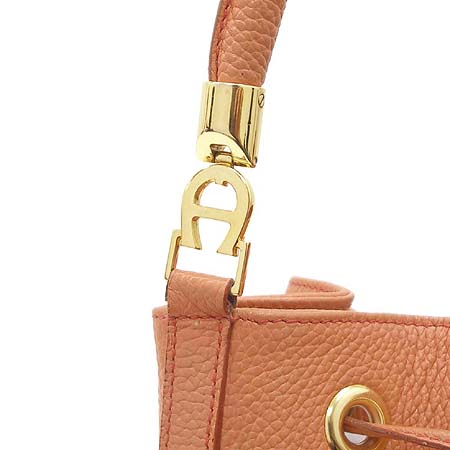 Aigner(���̱׳�) ������ ���� ������ ����� �̹���3 - ���̺��� �߰���ǰ