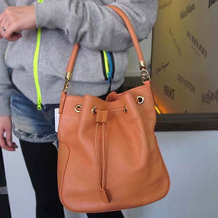 Aigner(���̱׳�) ������ ���� ������ ����� �̹���5 - ���̺��� �߰���ǰ
