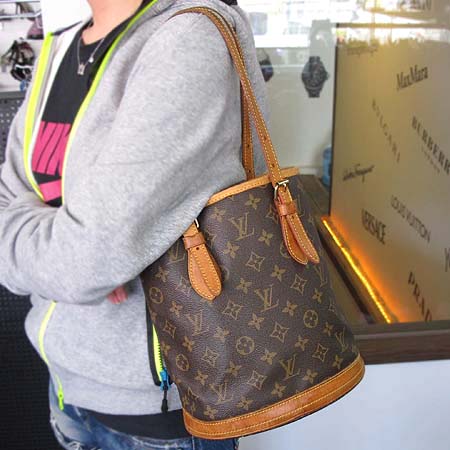 Louis Vuitton(���̺���) M42238 ���׷� ĵ���� �ڶ� ���� ����� + �Ŀ�ġ �̹���5 - ���̺��� �߰���ǰ