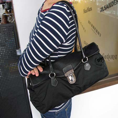Prada(�����) BR1323 �к긯 ����� �̹���5 - ���̺��� �߰���ǰ