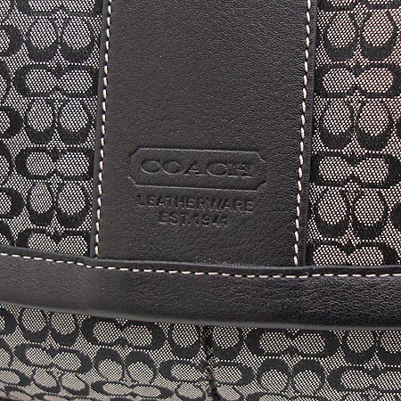 Coach(��ġ) �ñ׳�ó �ڰ��� �� ũ�ν��� �̹���3 - ���̺��� �߰���ǰ