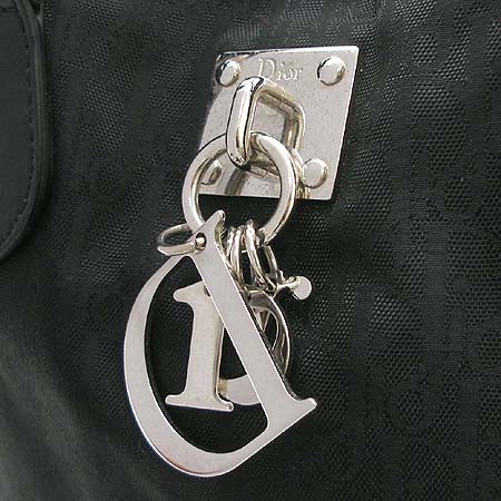 Dior(ũ����î���) BO 1017 ���� �ΰ� �к긯 ��Ʈ�� [��������] �̹���3 - ���̺��� �߰���ǰ
