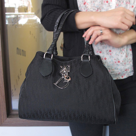 Dior(ũ����î���) BO 1017 ���� �ΰ� �к긯 ��Ʈ�� [��������] �̹���5 - ���̺��� �߰���ǰ