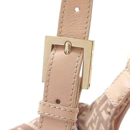 Fendi(���) 8BR463 ��ī���� �𰡵� ��ũ���� ��Ƽġ ����ΰ� ����� �̹���2 - ���̺��� �߰���ǰ
