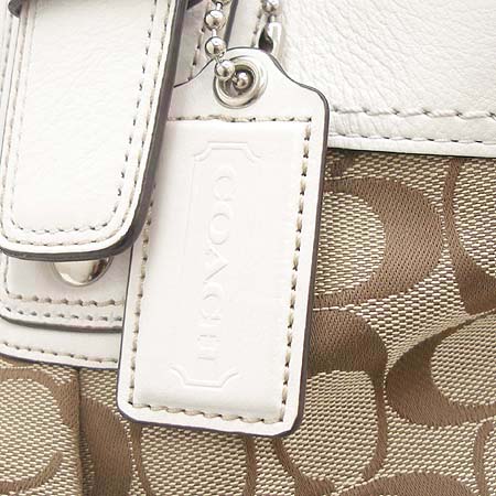 Coach(��ġ) �ñ׳�ó �ڰ��� ����� �̹���3 - ���̺��� �߰���ǰ