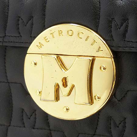 Metrocity(��Ʈ�ν�Ƽ) ���� ���� ���� �ΰ� ü�� ����� + ����ü��ũ�ν� �̹���2 - ���̺��� �߰���ǰ