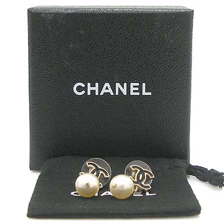 Chanel(����) A42584Y94381-Z2008 ���ڷΰ� Ŀ���� ���� �Ͱ��� [��������] �̹���2 - ���̺��� �߰���ǰ