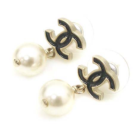 Chanel(����) A42584Y94381-Z2008 ���ڷΰ� Ŀ���� ���� �Ͱ��� [��������] �̹���3 - ���̺��� �߰���ǰ