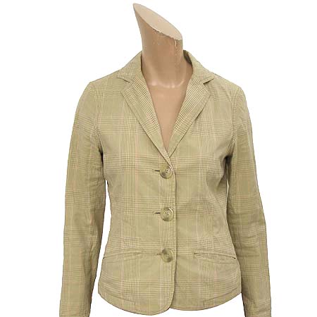 �Ƹ޸�ĭ�̱�  ����