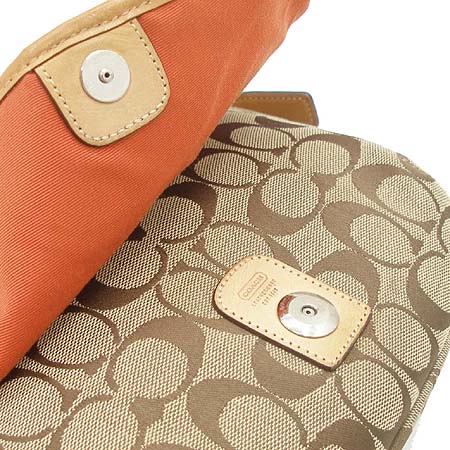 Coach(��ġ) �ñ׳�ó �ڰ��� ȣ�� ũ�ν��� �̹���3 - ���̺��� �߰���ǰ