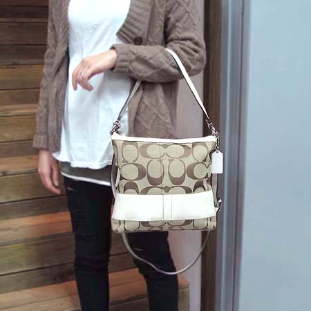 Coach(��ġ) �ñ׳��� ������ 2WAY [��������] �̹���4 - ���̺��� �߰���ǰ