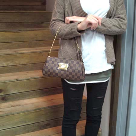 Louis Vuitton(���̺���) N55213 �ٹ̿� ĵ���� ���� Ŭ��ġ +��Ʈ�� [��������] �̹���5 - ���̺��� �߰���ǰ