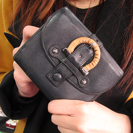 Ferragamo(��󰡸�) 22 6103 ��ġ�� �ΰ� ������ �̹���5 - ���̺��� �߰���ǰ