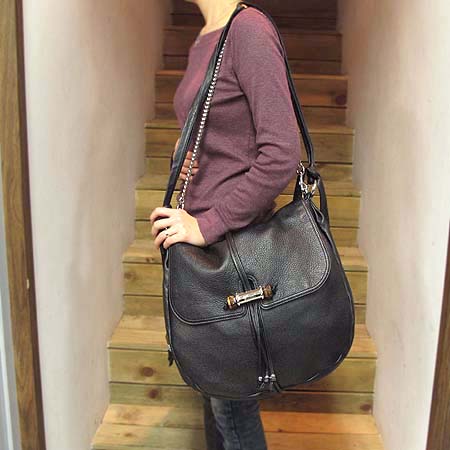 Gucci(����) 232940 BGDON ��� ���� ���� ����� [�б�����������2ȣ��] �̹���5 - ���̺��� �߰���ǰ