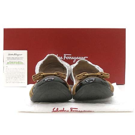 Ferragamo(��󰡸�) NADINE ��Ż �ٶ� ��� ���̴�Ʈ ����� �÷� ���� �̹���2 - ���̺��� �߰���ǰ
