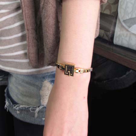Gucci(����) 102 �̴� G ���� ������ �ð� [�б�������] �̹���5 - ���̺��� �߰���ǰ