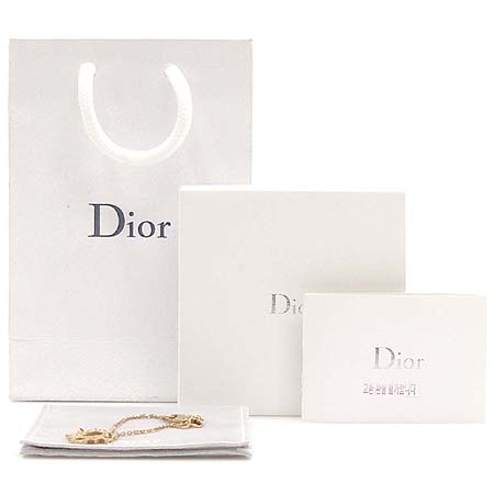 Dior(ũ����î���) �ΰ� ť�� ��� ���� ���� �̹���2 - ���̺��� �߰���ǰ