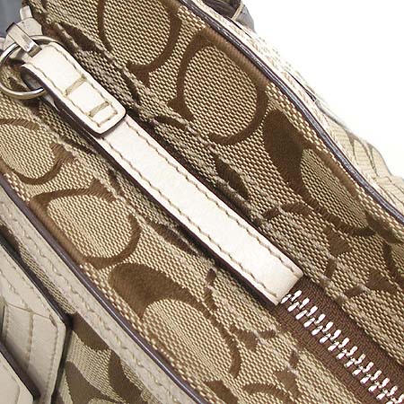 Coach(��ġ) �ñ׳��� �ٰ� ��Ʈ �� ����� �̹���3 - ���̺��� �߰���ǰ