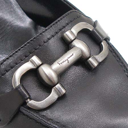 Ferragamo(��󰡸�) �ո� ��Ż ��ġ�� ������ ���� �̹���4 - ���̺��� �߰���ǰ