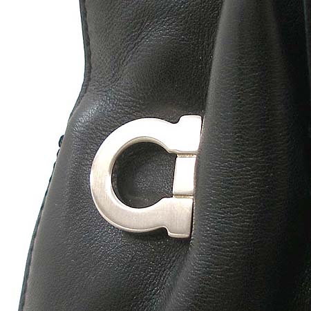 Ferragamo(��󰡸�) 21 3816 ���� ��ġ����� �������� �ָ� ����� �̹���3 - ���̺��� �߰���ǰ