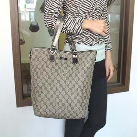 Gucci(����) 189896 PVC �ٰ� ����� [��������] �̹���5 - ���̺��� �߰���ǰ