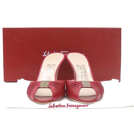 Ferragamo(��󰡸�) MONILE ��Ż �ٶ� ��� ������ ���� �̹���2 - ���̺��� �߰���ǰ