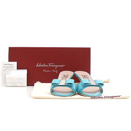 Ferragamo(��󰡸�) GLORY ������ ���� �̹���2 - ���̺��� �߰���ǰ