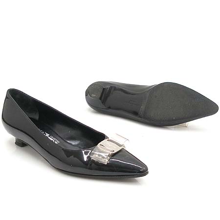 Ferragamo(��󰡸�) ����ΰ� �ٶ� ������ ���� �̹���2 - ���̺��� �߰���ǰ