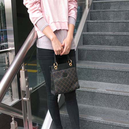 Bally(�߸�) �ΰ� ��Ʈ�� �̹���5 - ���̺��� �߰���ǰ