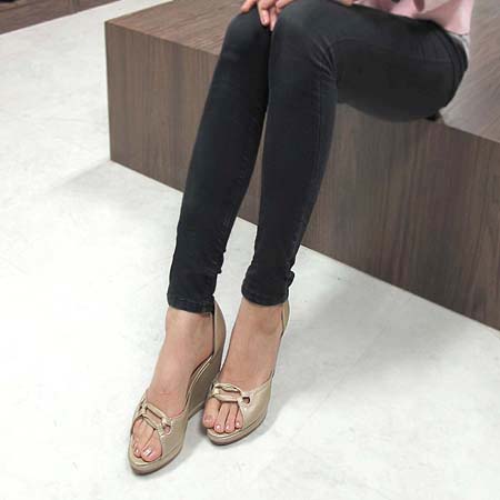 Loewe(�ο���) ������ ���� �̹���5 - ���̺��� �߰���ǰ