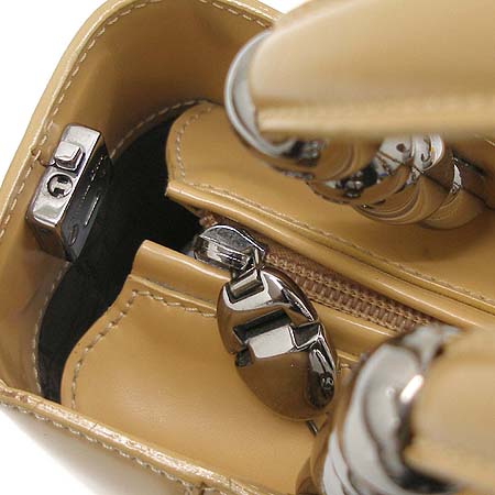 Dior(ũ����î���) ���� ��Ʈ�� �̹���3 - ���̺��� �߰���ǰ