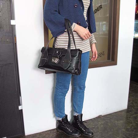 Ferragamo(��󰡸�) 21 7875 ���� ��ġ�� ��� ���� ����� �̹���5 - ���̺��� �߰���ǰ