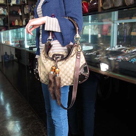Gucci(����) 185791 GG �ΰ� �ε�� �ڰ��� ��� ������ ��� ��Ʈ�� + �����Ʈ�� [��������] �̹���4 - ���̺��� �߰���ǰ