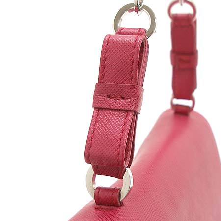 Ferragamo(��󰡸�) AU-21 6849 ���� ü�� ����� �̹���3 - ���̺��� �߰���ǰ