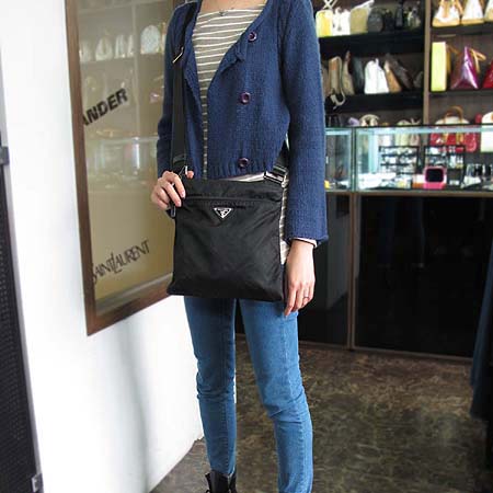 Prada(�����) BT175Z �к긯 ũ�ν��� [�б�������] �̹���5 - ���̺��� �߰���ǰ