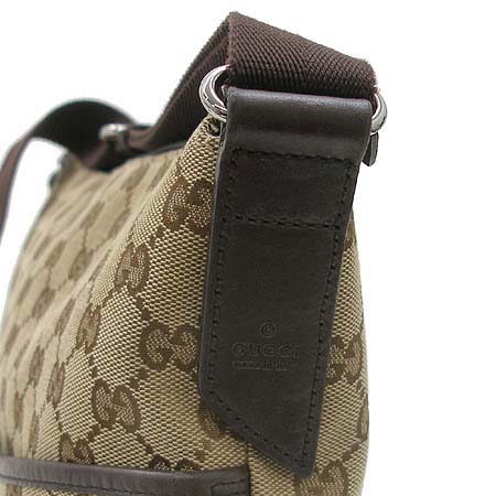 Gucci(����) 145857 �𰡵� �޽��� ũ�ν��� [��������] �̹���3 - ���̺��� �߰���ǰ
