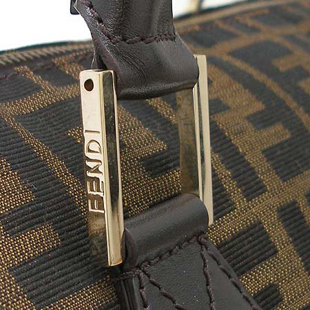 Fendi(���) 8BL105 FF �ΰ� ��ī ������ ��Ʈ�� �̹���4 - ���̺��� �߰���ǰ