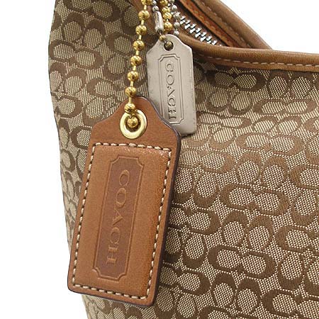 Coach(��ġ) �ñ׳��� �ڰ��� ȣ�� ����� �̹���3 - ���̺��� �߰���ǰ