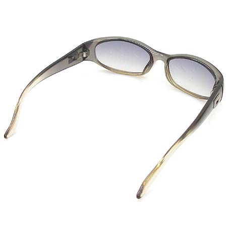 Gucci(����) GG2456/S T5V �ΰ� �׶��̼� ���۶� �̹���3 - ���̺��� �߰���ǰ
