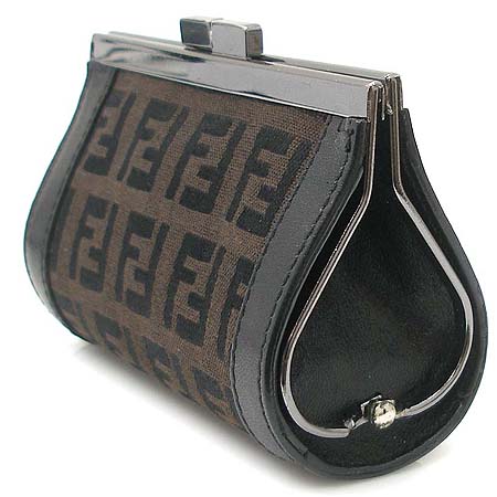 Fendi(���) 8BM0044 ��ī �������� [��������] �̹���3 - ���̺��� �߰���ǰ